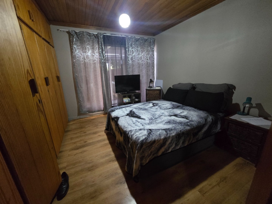 2 Bedroom Property for Sale in Pellissier Free State